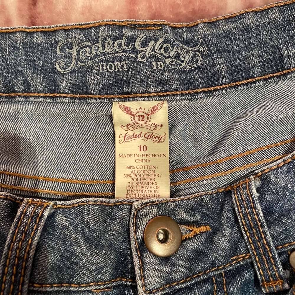 Faded Glory Jean Shorts - Picture 3 of 5